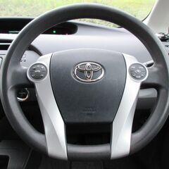 【自社ローン】プリウス30★保証人なしOK★車両頭金なしOK★全国対応いたします★の画像