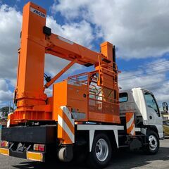 いすゞ　ＥＬＦ　高所作業車　平成１２年　75,760km　ETC付き　AT車の画像