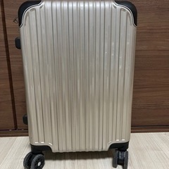 スーツケース・ガラス瓶