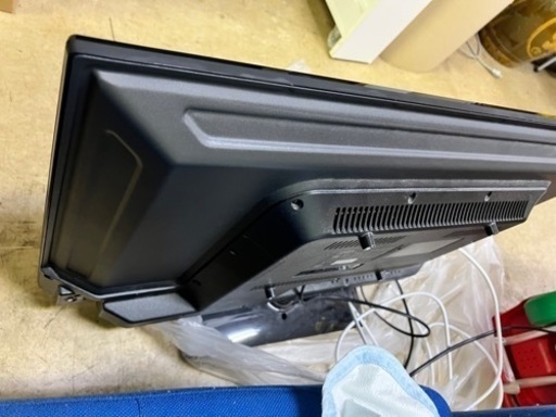 32インチテレビ ? 2019年 リモコン・アンテナ線付き ? しげん屋