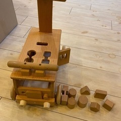 森のパズルバスの画像