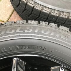 スタッドレスタイヤ　ホイールセット　ほぼ新品　13インチの画像
