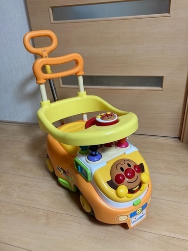 アンパンマン！よくばりビジーカー！