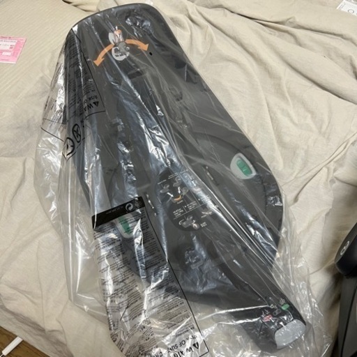 CYBEX★美品チャイルドシート★新品ベースZ ★セット