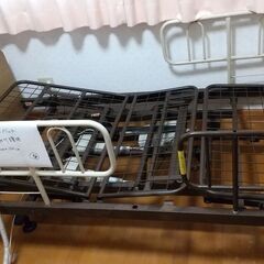 介護用電動ベッド　ランダル製　中古