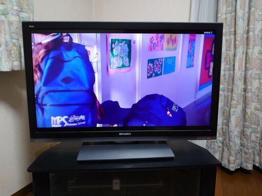三菱　液晶テレビ　REAL　LCD-37MXW300　（ご希望があればTV台もおつけします。）