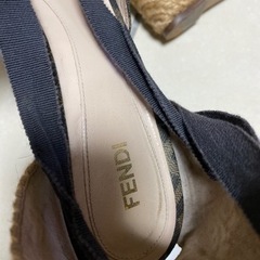 FENDI    フェンディ靴の画像