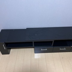 テレビボードの画像
