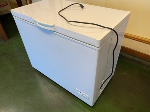 冷凍ストッカー