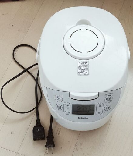東芝5.5合炊飯器