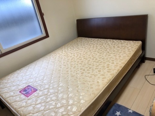 ダブルベッド(スノコタイプ) マットレス付き