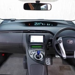 自社ローンって知ってますか？信販会社を通さないんです😎金利０％＆キャンペーン中✨装備充実！トヨタ プリウス Ｓ　ツーリングセレクション🚗の画像