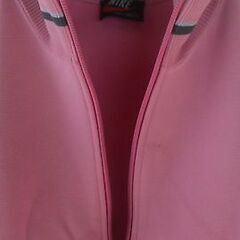 NIKE　ジャンパー　ピンクの画像