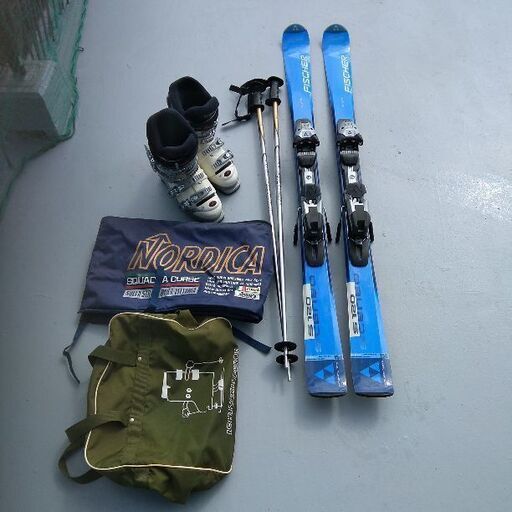 ■■送料無料■FISCHER■女性用スキーセット■150/24.5■WAX済■■ □□送料無料□FISCHER□女性用スキーセット□150/24.5□WAX