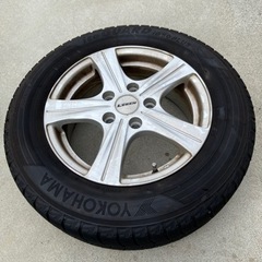 スタッドレスタイヤ　195/65R15 ホイール付き4本