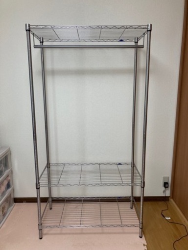 お譲り先決まりました。大きいシルバーラック