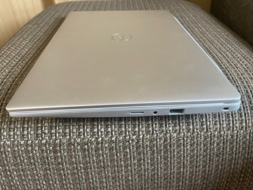 Dell inspiron 5490【未使用近い]