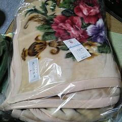 西川の毛布