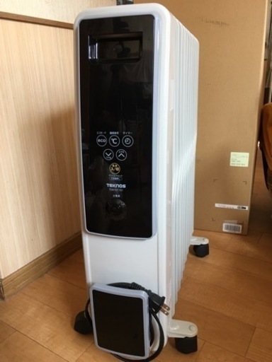 美品 オイルヒーター