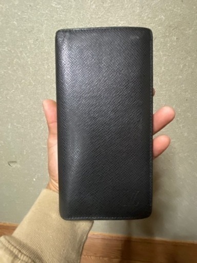 ルイヴィトン　タイガ　長財布