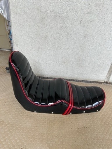 バイク三段シート　ほぼ新品