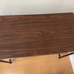 ワイエムワールドパソコンデスク(引き出し付き)の画像