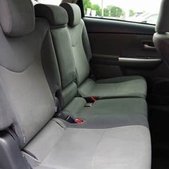 人気の車種です♪　トヨタ☆プリウスαの画像