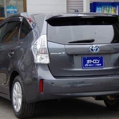 人気の車種です♪　トヨタ☆プリウスαの画像