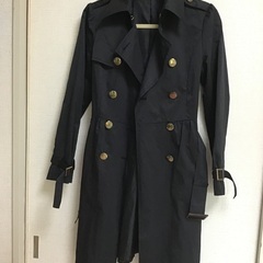 （お譲り先決まりました）⭐️黒トレンチコート⭐️16日迄に取りに...