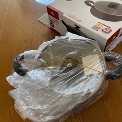お取引決定マーブルコート両手鍋20㎝の画像