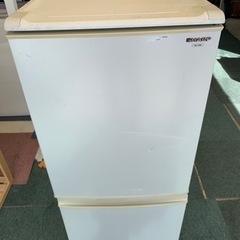 【リサイクルサービス八光　田上店　安心の1か月保証　配達・設置OK】SHARP SJ-14S-W [冷蔵庫（137L・右開き） どっちもヒンジ ホワイト系]