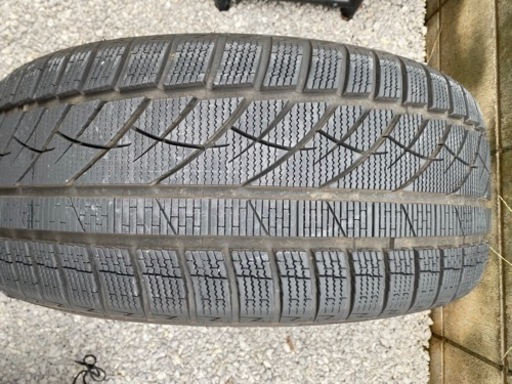 最終値下げ！　2021年製　235/50r18  スタッドレスタイヤ4本セット