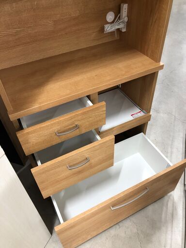 ニトリ キッチンボード 木目調 ナチュラル W(幅)79.5H(高さ)180.5×D(奥行き) 40cm ※クリーニング済み