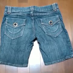 デニム　ショートパンツの画像