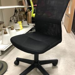 オフィスチェア ブラック W(幅)51.5H(高さ)85～95×D(奥行き) 51.5cm ※クリーニング済みの画像