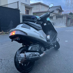 アドレス　v100 v125 売れてますの画像