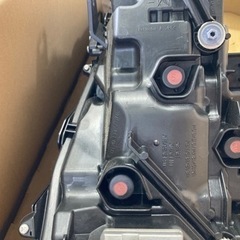 ハリアー80 左ヘッドライトの画像