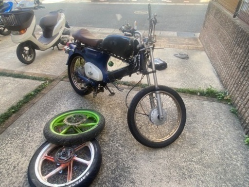 C50 プレスカブ　カブ　レストアベース　エンジンなし