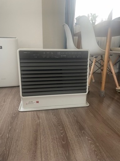 【中古品】ストーブヒーターDAINICHI FX-72R3(W)