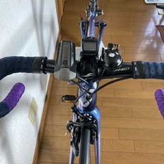 女性専用設計ロードバイクの画像