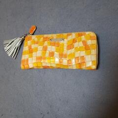 （決まりました）オシャレ！ CLAIRE 長財布 中古