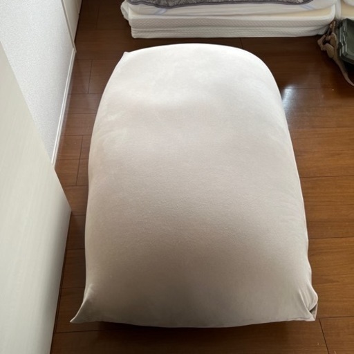 ヨギボー　yogibo midi