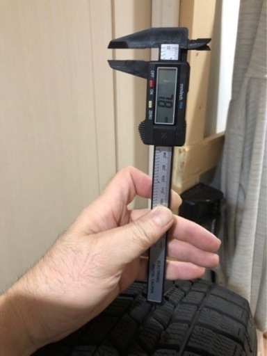 15インチアルミホイール付スタッドレスタイヤ4本セット