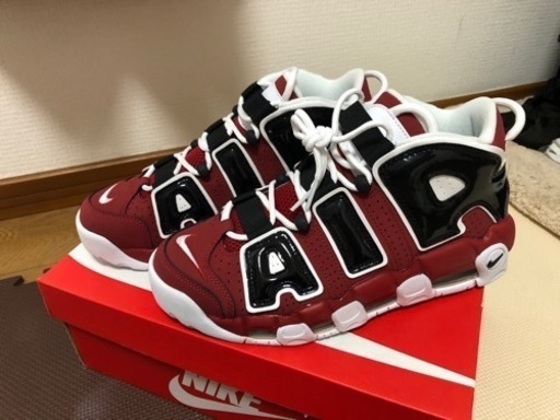 NIKE モアアップテンポ　ブルズ