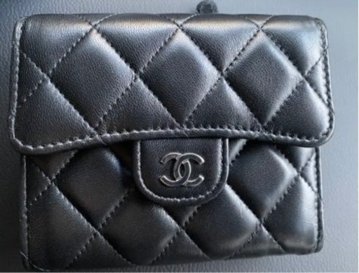 CHANEL クラシック　スモール　フラップ　ウォレット　新品　未使用