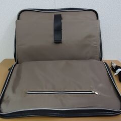 【手渡し・現状品】 16.4インチ PCキャリングバッグを譲ります【青森県弘前市】の画像