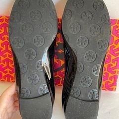 ☆7.30までサマーセール中☆  TORY BURCH ローファーの画像