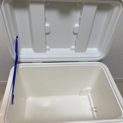 クーラーボックス 48L  キャンプ 保冷ボックスの画像