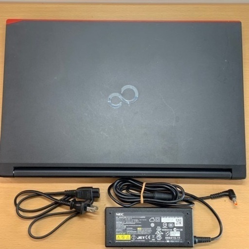 【お取引終了】富士通 大人気ビジネスモデル Core i3 メモリ4G SSD120G マイクロソフト最新版Office2021インス