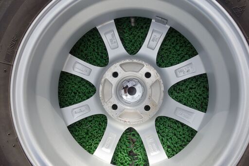 【取引中】ブリヂストンVRX スタッドレス 155/65R14 アルミホイールセット４本 軽自動車